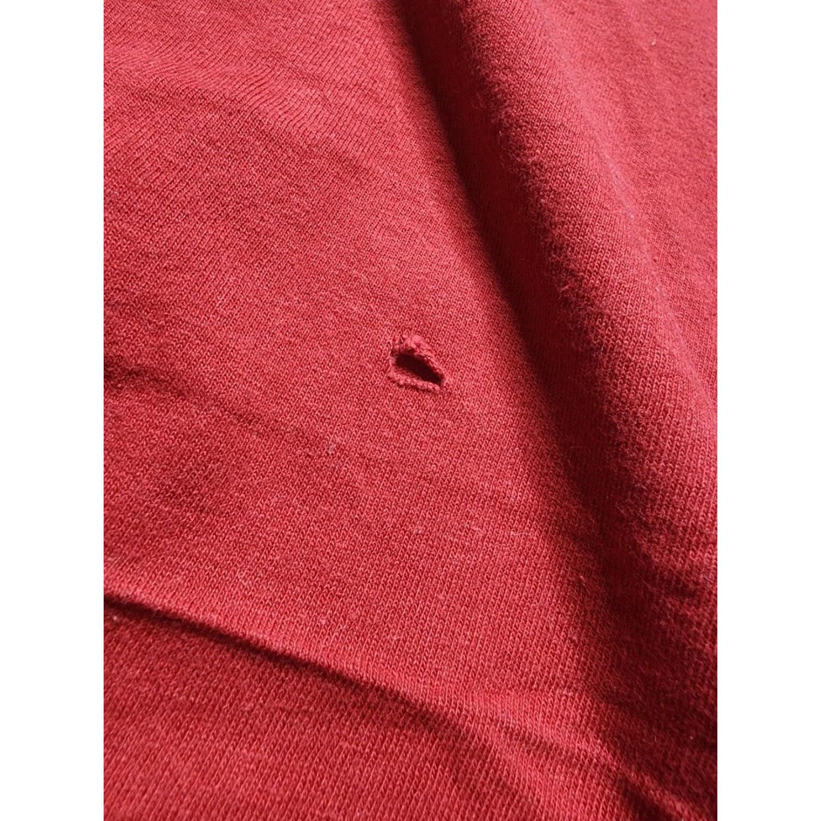 Old Navy VINTAGE Old Navy Men's L Logo Graphic T Shirt Red Distressed Short Sleeve Cotton Size US L / EU 52-54 / 3 - 4 Thumbnail