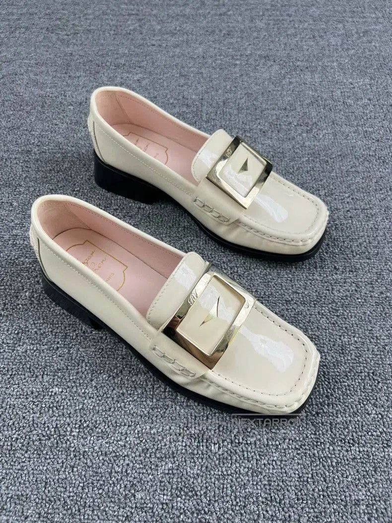 Vintage Roger Vivier White Leather Loafers. Size US 5 / EU 37 - 2 Thumbnail