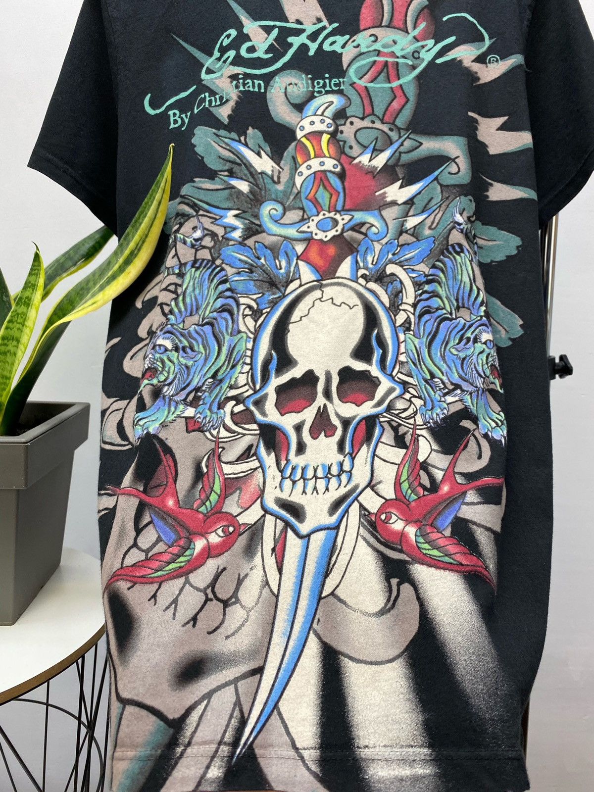 Christian Audigier Christian Audigier Crazy Y2K Ed Hardy Skull T-Shirt Vintage Size US L / EU 52-54 / 3 - 11 Thumbnail