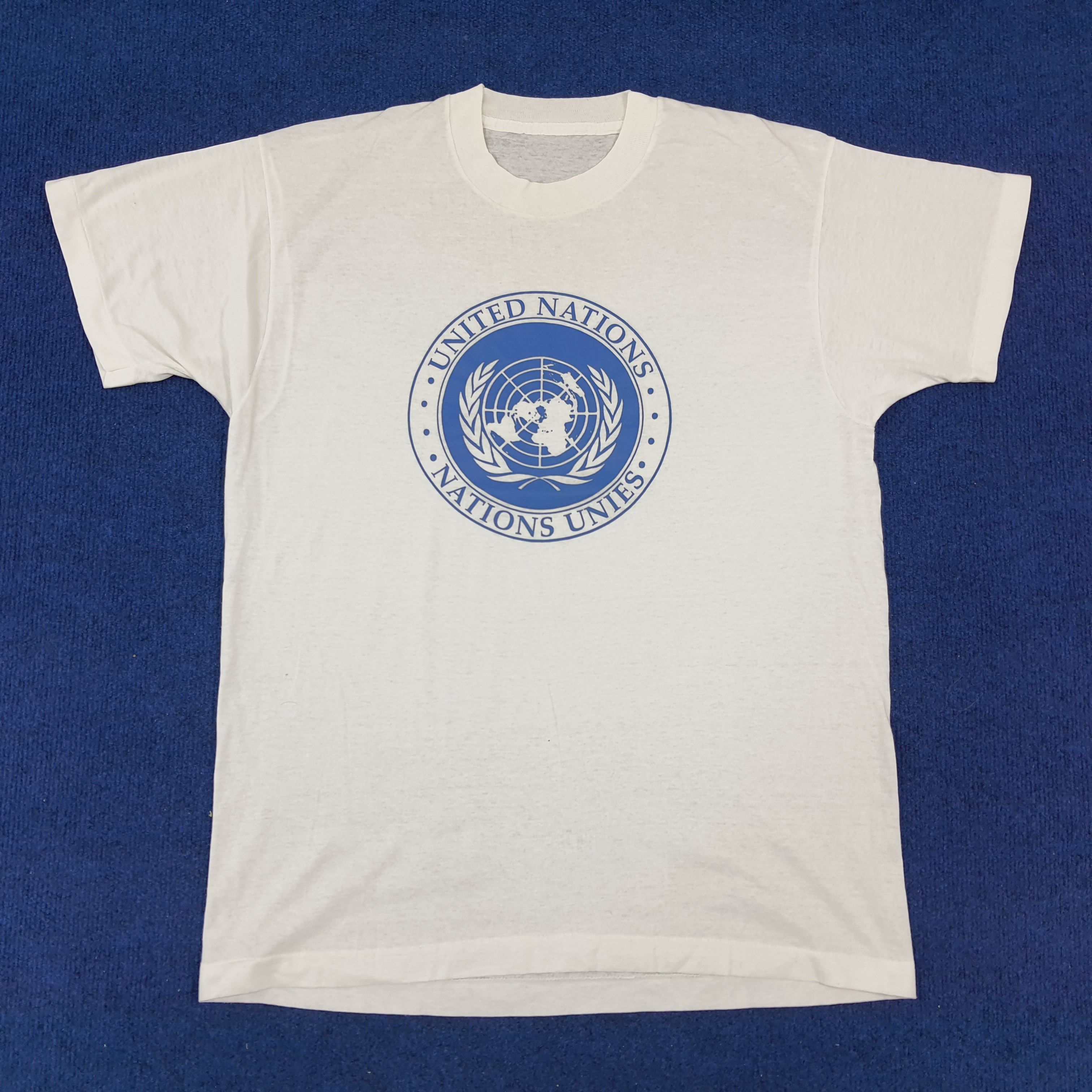 Vintage Vintage United Nations United Unies Tshirt Size US M / EU 48-50 / 2 - 1 Thumbnail