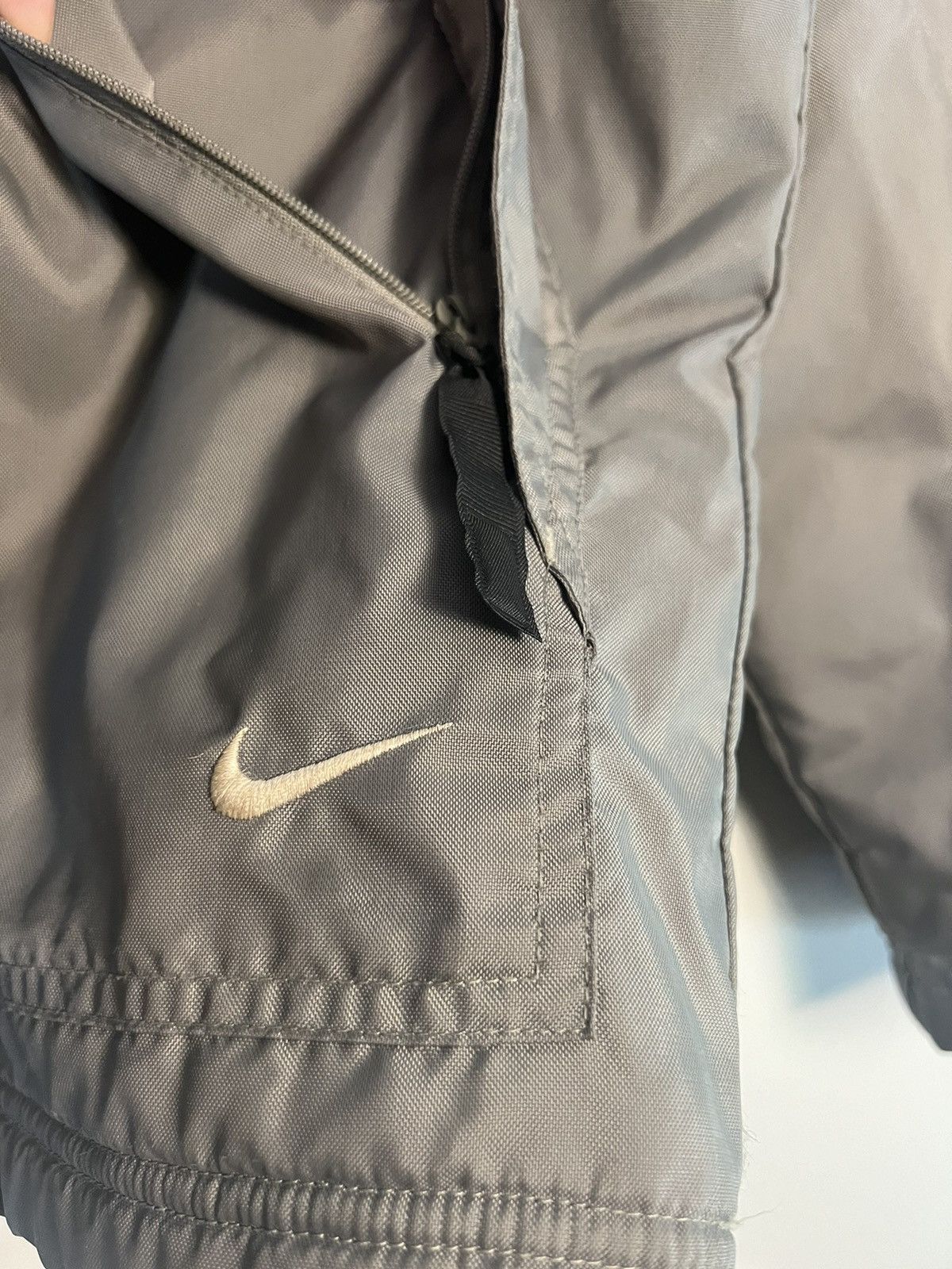 Arc'teryx × Nike × Nike ACG 90s Nike light Raincoat Size US XL / EU 56 / 4 - 5 Thumbnail