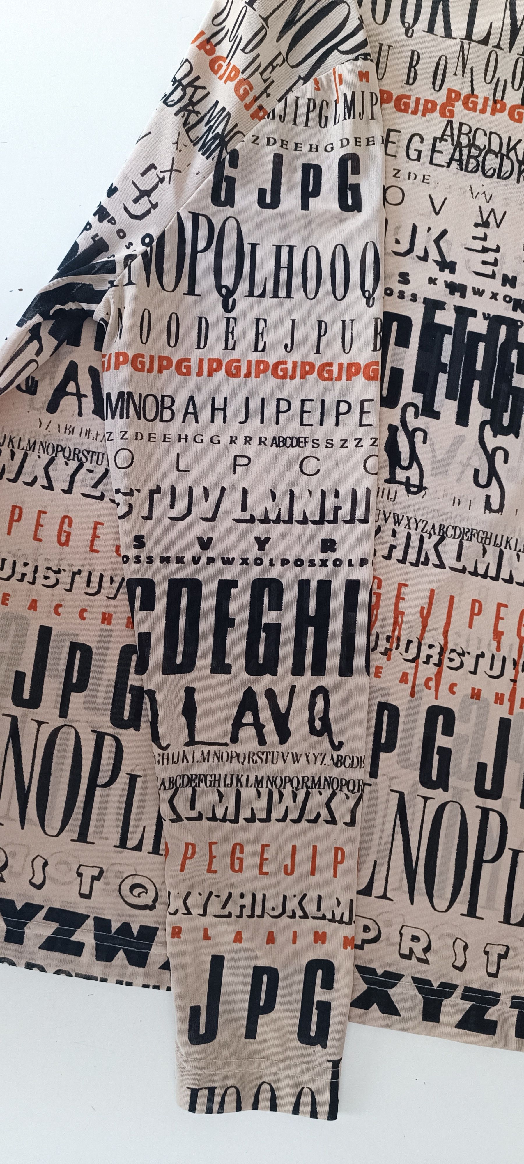 Jean Paul Gaultier Fall 1995 - Iconic letters lycra top Size US M / EU 48-50 / 2 - 25 Thumbnail