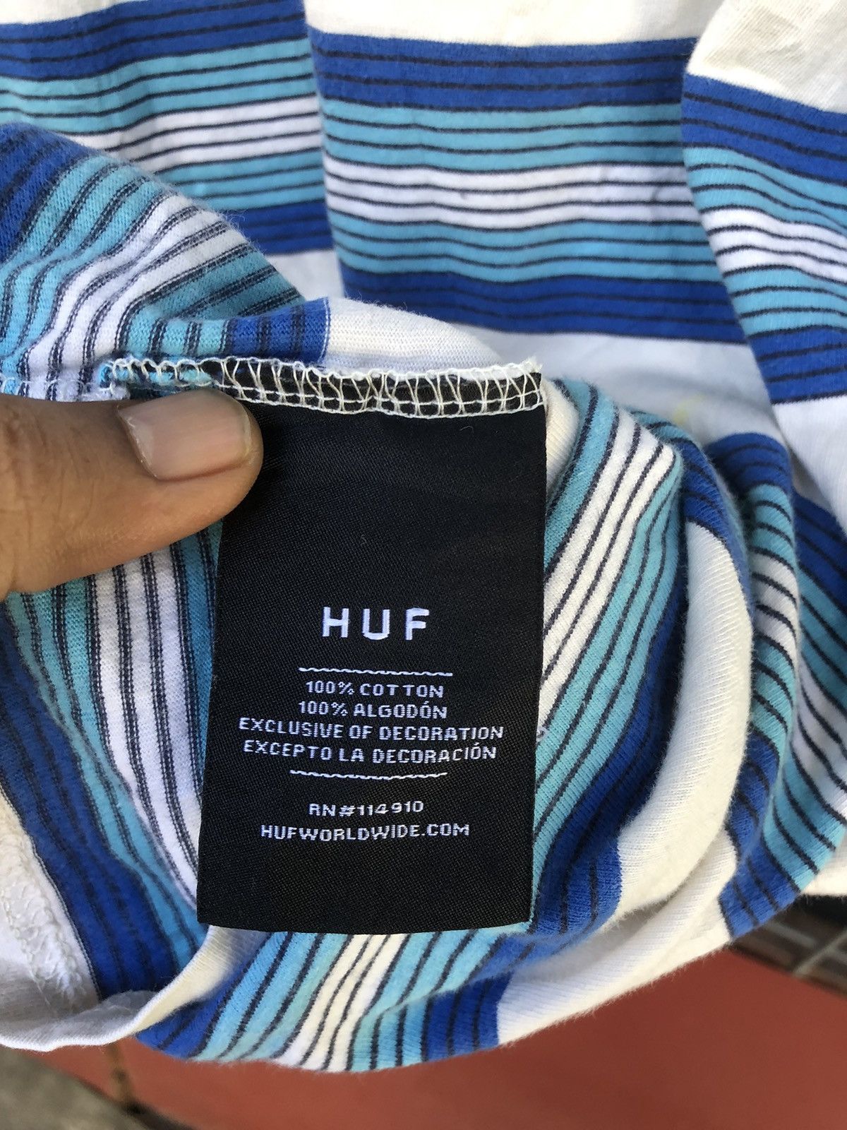 Japanese Brand × Vintage Vintage Y2K HUF WORLDWIDE Streetwear Centre Logo Tee Size US XL / EU 56 / 4 - 9 Thumbnail