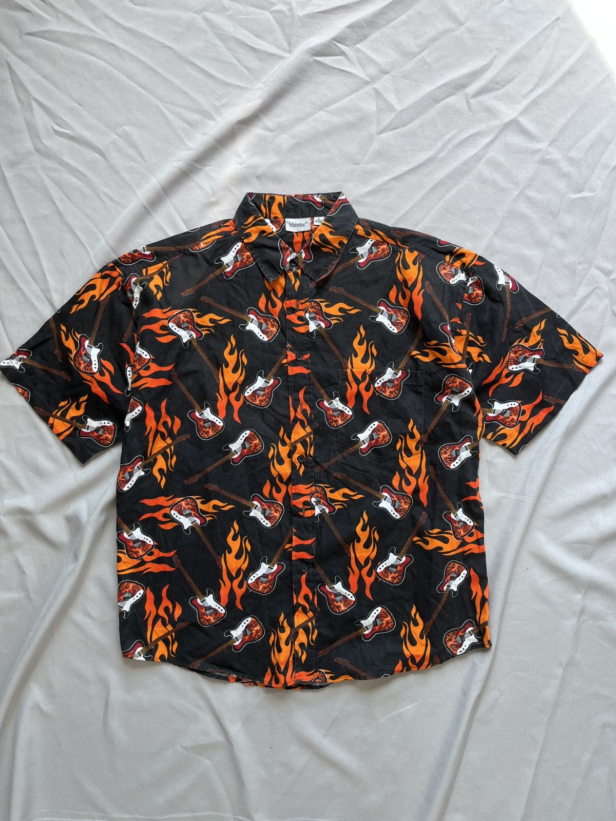 Other Flame and Guitars Crazy Short Sleeve Summer Shirt Size US L / EU 52-54 / 3 - 1 Thumbnail