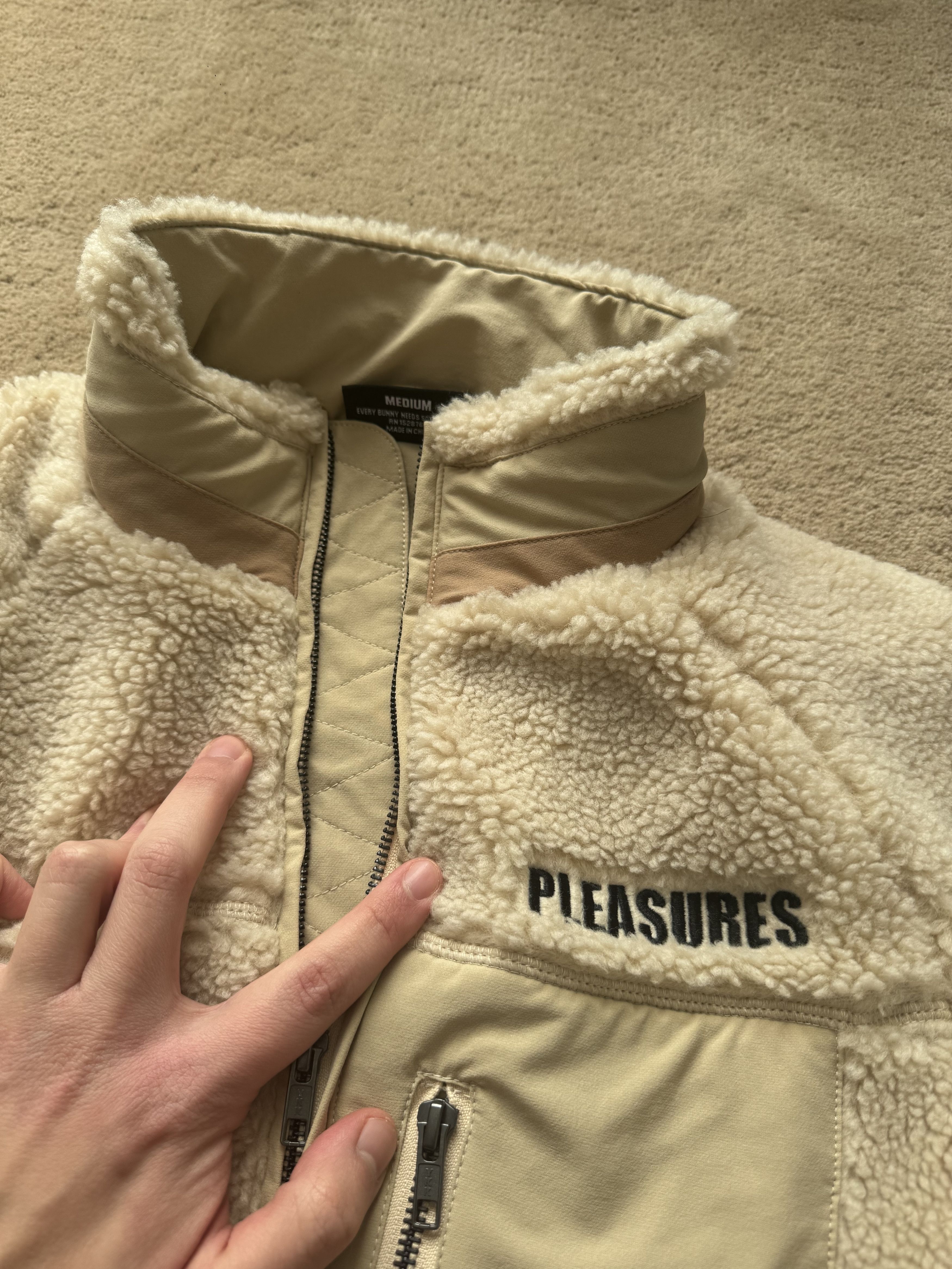 Playboy × Pleasures Pleasures X Playboy Bunny Sherpa Zip Tan Size US M / EU 48-50 / 2 - 3 Thumbnail