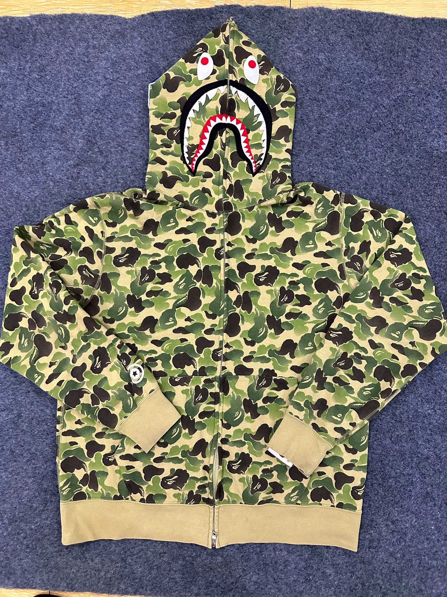 Bape Bape X Multi Shark Sweatshirt Pullover Size US XXL / EU 58 / 5 - 1 Thumbnail