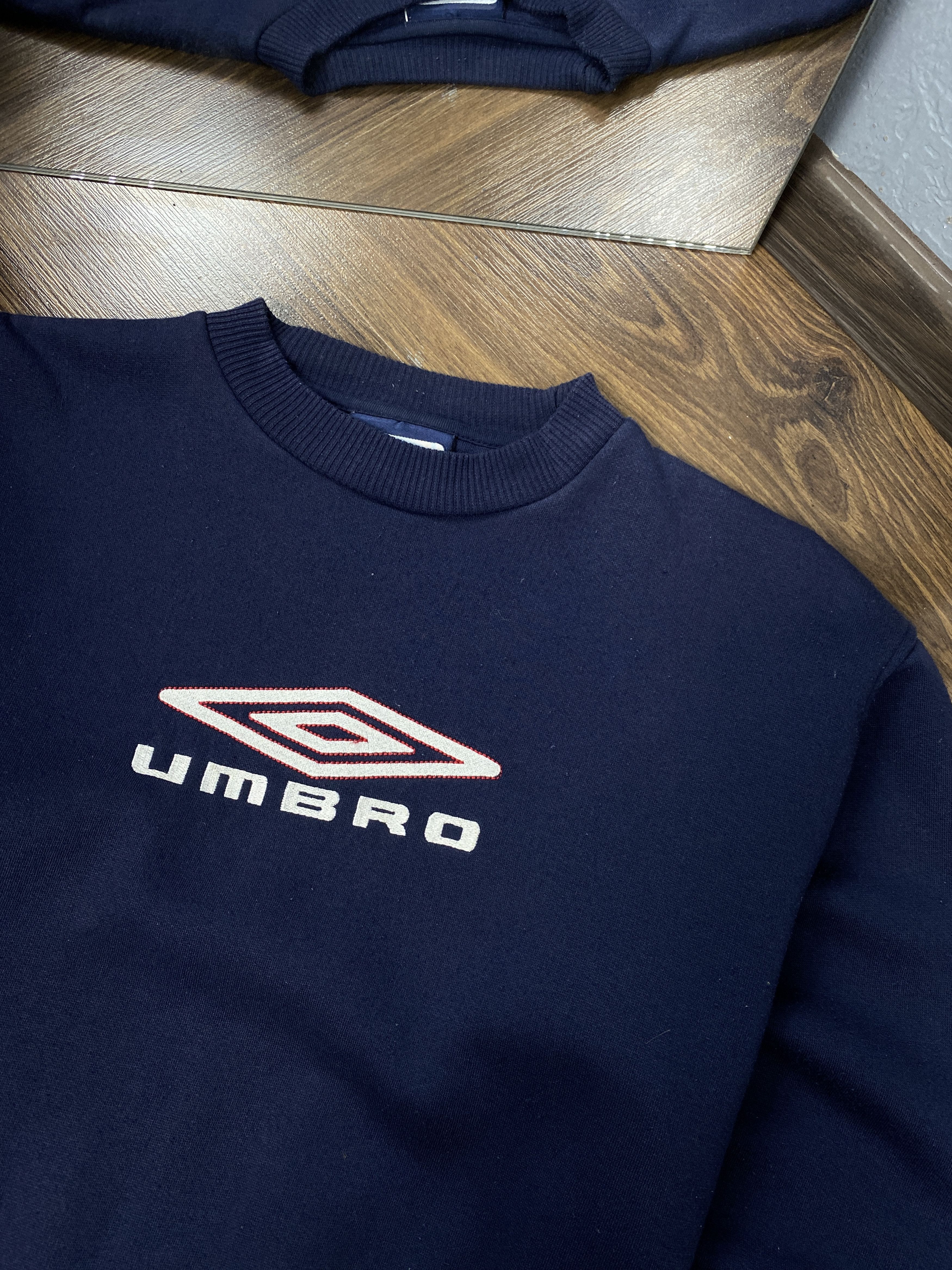 Umbro Umbro vintage big logo sweatshirt Size US S / EU 44-46 / 1 - 2 Thumbnail