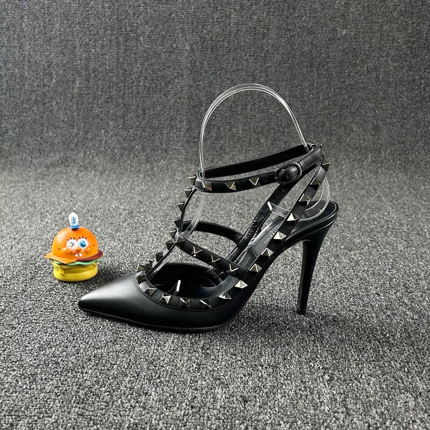 Valentino Valentino Black Two-Ring Rivet High Heels EU36 Size US 5.5 / IT 35.5 - 3 Thumbnail