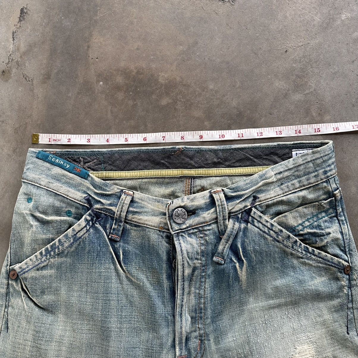 Japanese Brand Vintage Japanese Raw Distressed Faded Denim Jean Size 32 Size US 31 - 10 Thumbnail