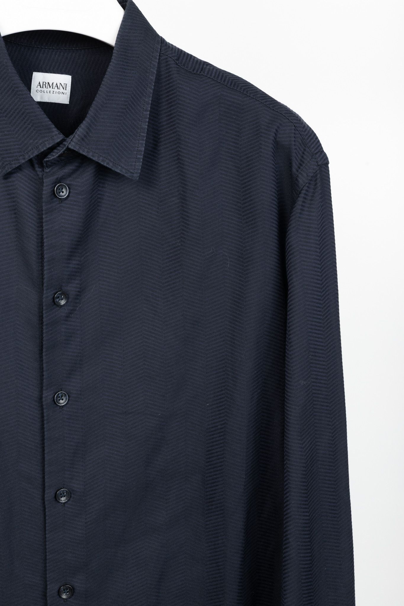 Armani Collezioni Armani Collezioni Herringbone-Texture Cotton Buttoned Shirt Size US XXL / EU 58 / 5 - 5 Thumbnail