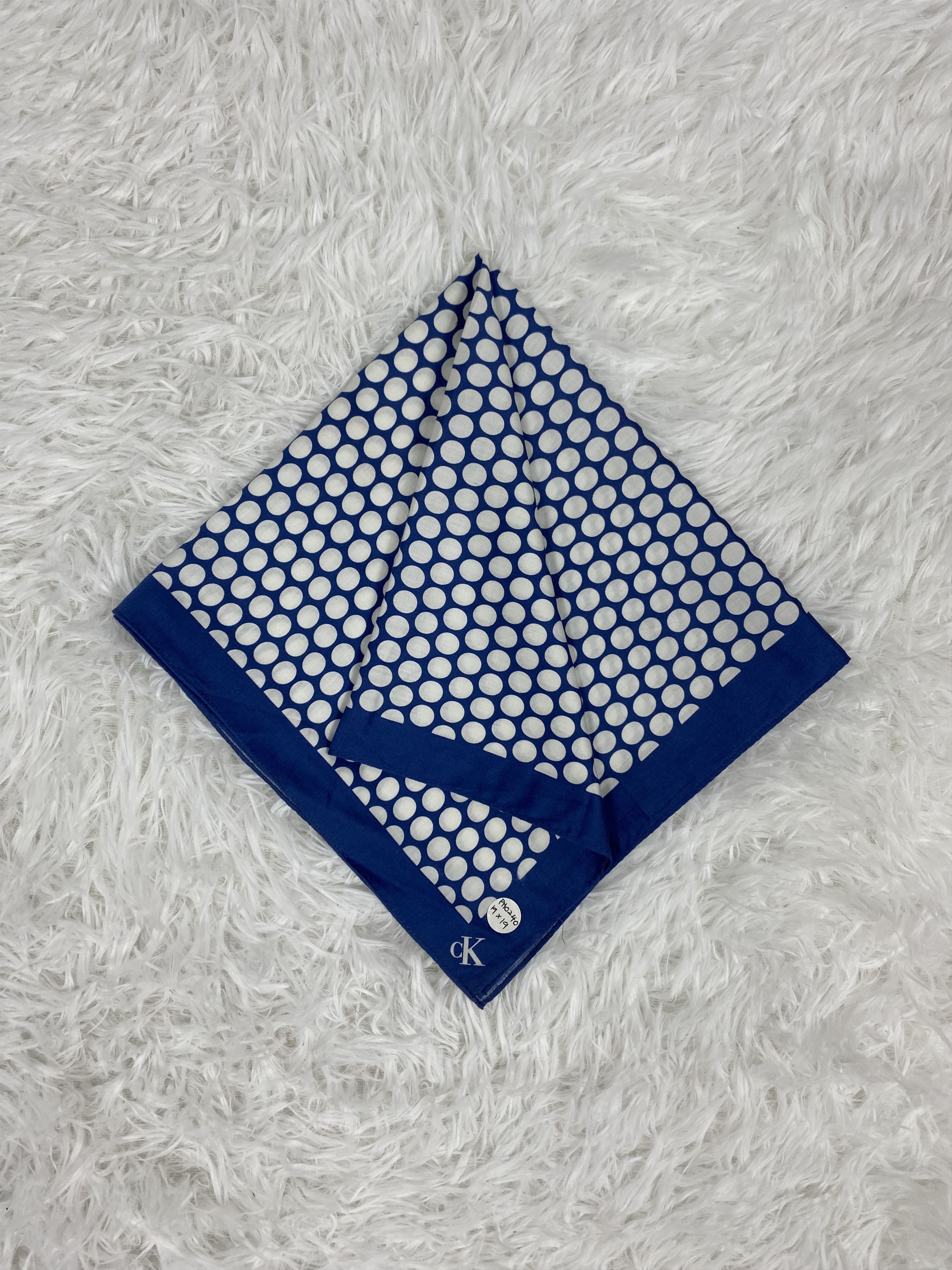 Calvin Klein Vintage Calvin Klein Handkerchief Neckerchief PH0240 Size ONE SIZE - 1 Thumbnail