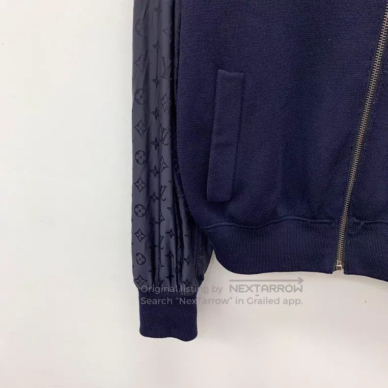 Louis Vuitton Louis Vuitton Dark blue logo presbyopic patchwork wool sta Size US M / EU 48-50 / 2 - 4 Thumbnail