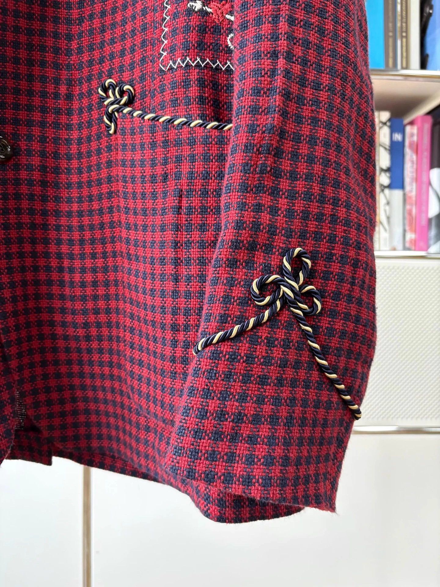 Gucci Gucci red check blazer embroidered unisex IT50 Size US M / EU 48-50 / 2 - 3 Thumbnail