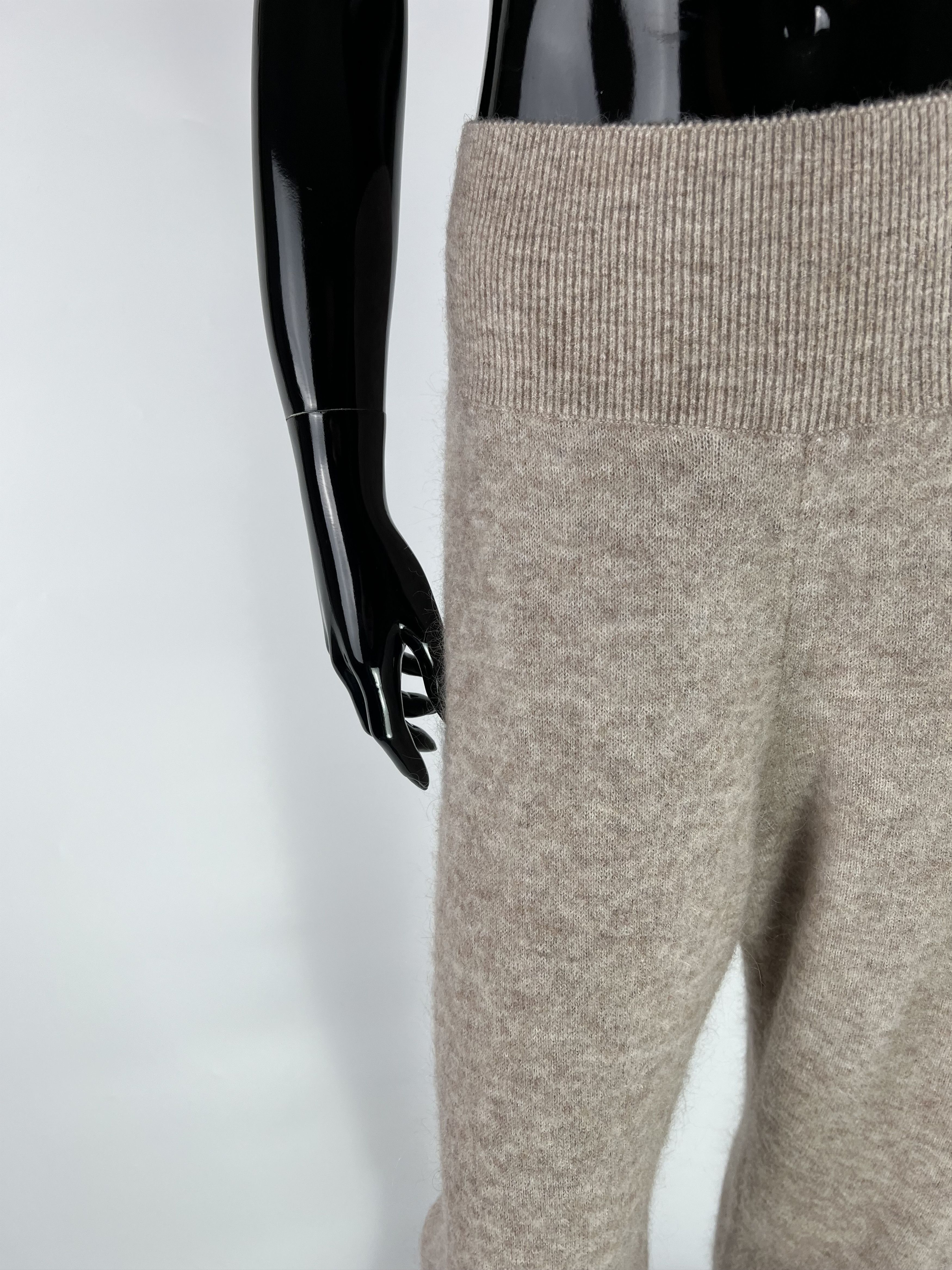 Arket Arket Women's Beige Wool Alpaca Jogger Pants Size 30" / US 8 / IT 44 - 4 Thumbnail