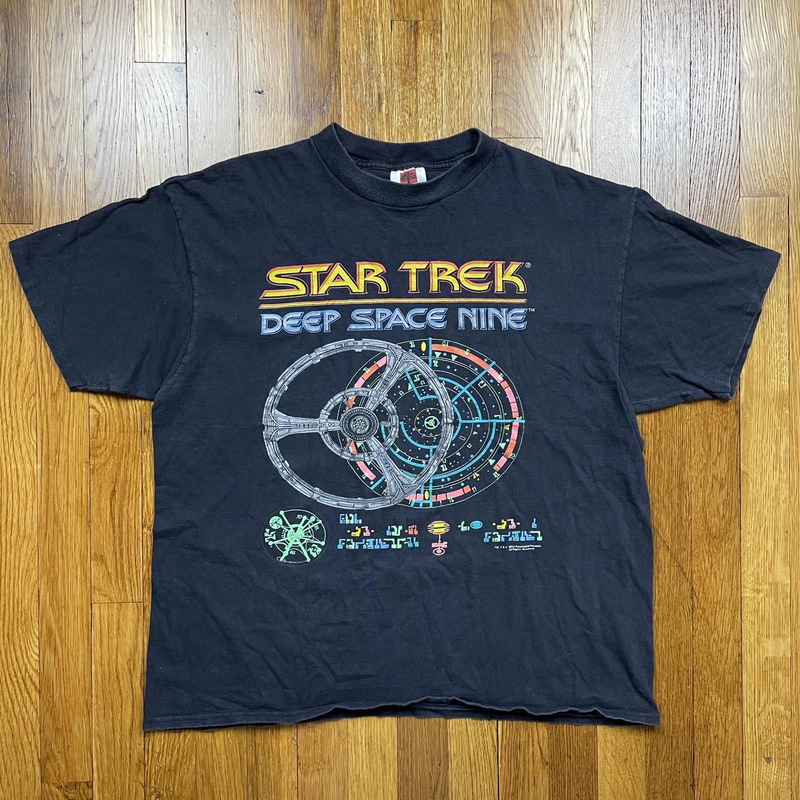 Other VTG 1993 STAR TREK DEEP SPACE NINE PARAMOUNT GRAPHIC TEE XL Size US XL / EU 56 / 4 - 3 Thumbnail
