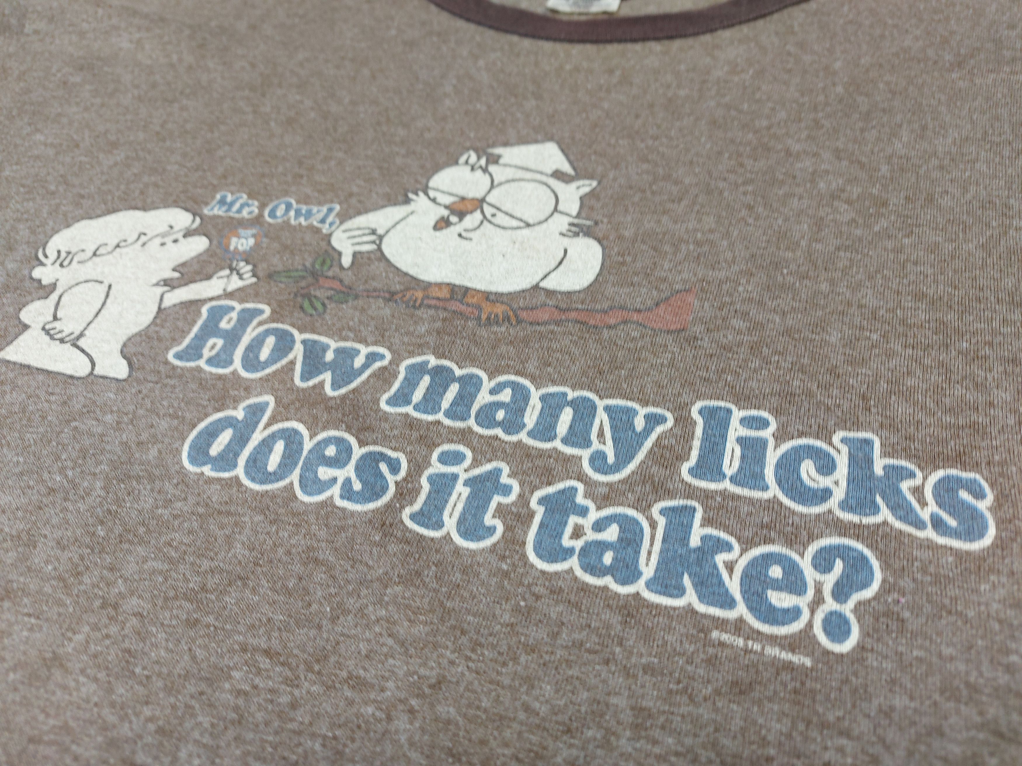Vintage VTG 2005 Tootsie Pop Mr. Owl how many licks does it take TEE Size US L / EU 52-54 / 3 - 6 Thumbnail