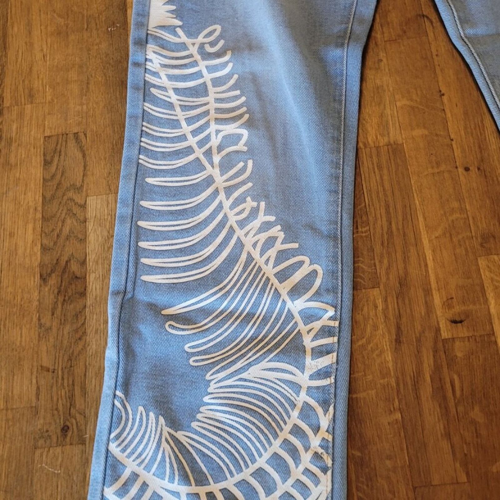 Firetrap Fire & Rain Skeleton Graphic Light Distressed Jeans 32x30 Size US 32 / EU 48 - 2 Thumbnail