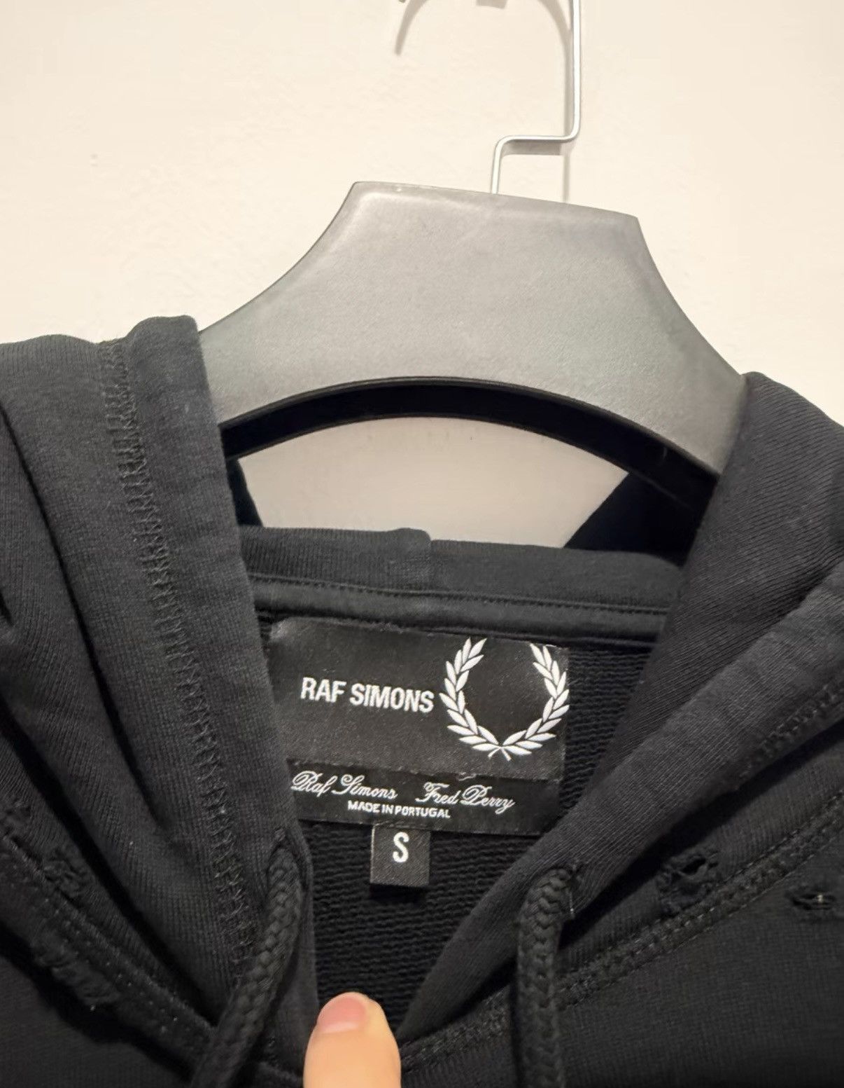Raf Simons 【RAF SIMONS x FRED PERRY Collaboration Hoodie】 Size US S / EU 44-46 / 1 - 3 Thumbnail