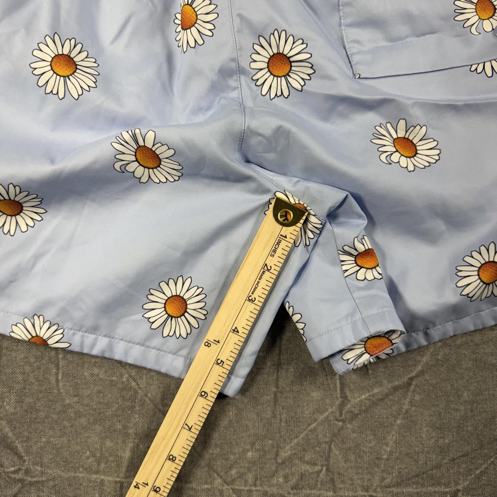 Nike Nike Shorts Men's XL Blue Blue Floral Flower DM6909-548 Size US 36 / EU 52 - 7 Thumbnail