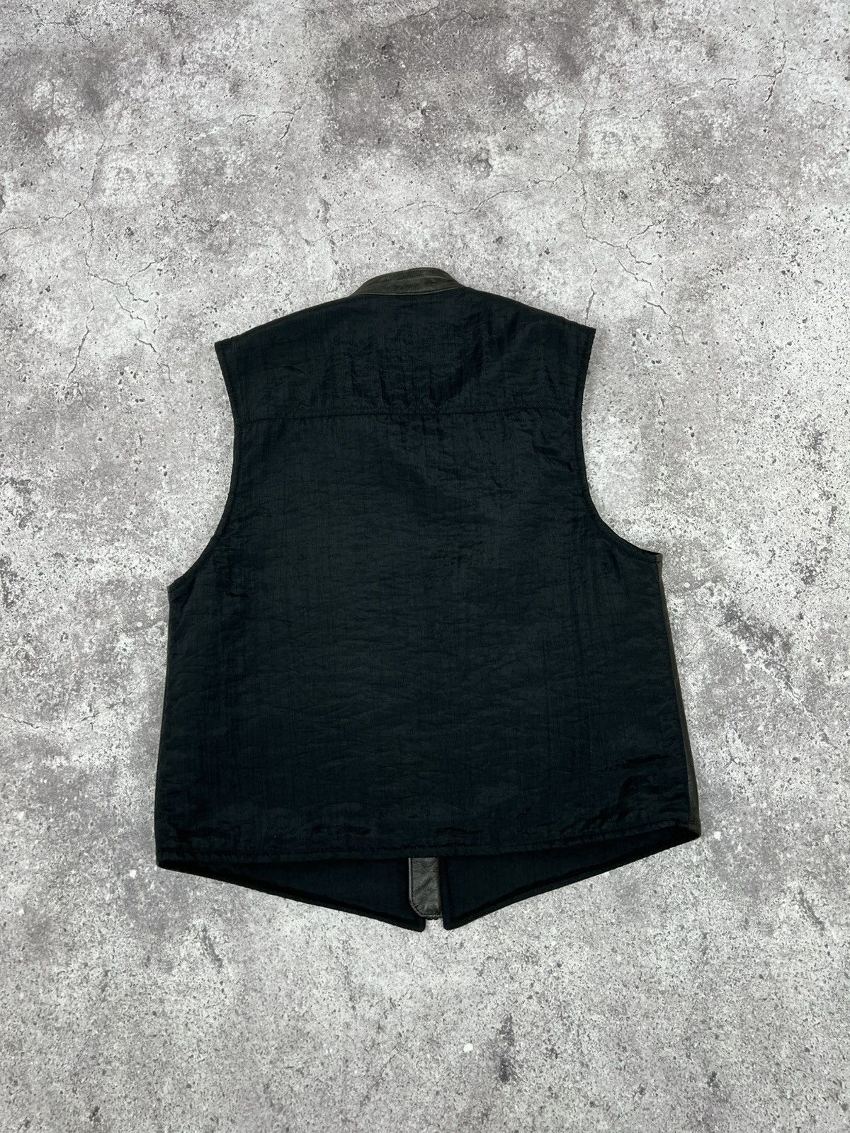 Harley Davidson Vintage Harley Davidson Leather Nylon Vest 90s Size US M / EU 48-50 / 2 - 13 Thumbnail