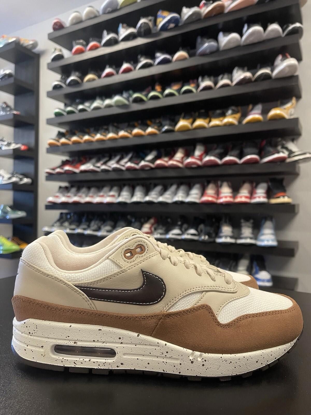Nike Size 9.5 - Nike Air Max 1 '87 Sneakers FZ3621-220 Velvet Size US 9.5 / IT 39.5 - 3 Thumbnail