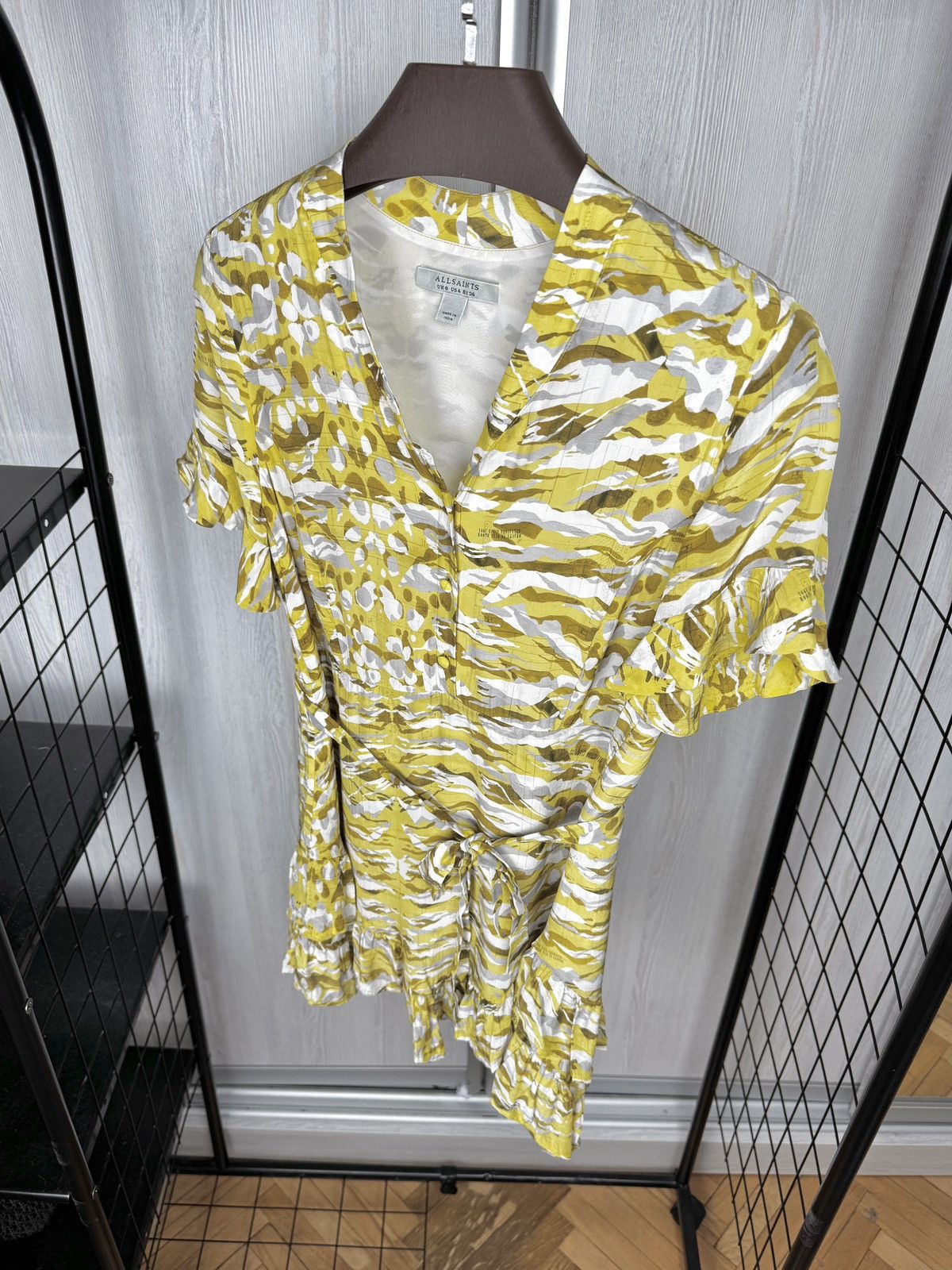 Allsaints AllSaints Frankie Oniyuri Mini Dress Size S / US 4 / IT 40 - 7 Thumbnail