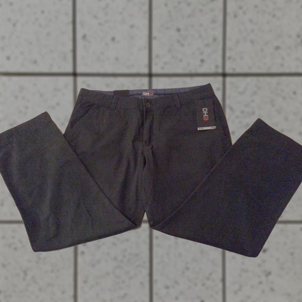 Vintage DH3 Pants Mens 40 Gray New Khaki 40x30 Straight Classic Grey Slack Trouser Chino Size US 40 / EU 56 - 1 Thumbnail