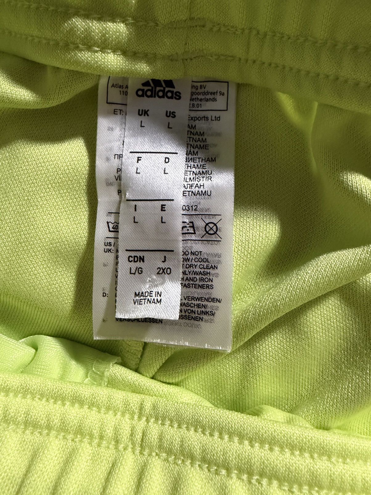 Adidas Adidas Warm Up Pants Worn Once Size US 32 / EU 48 - 3 Thumbnail