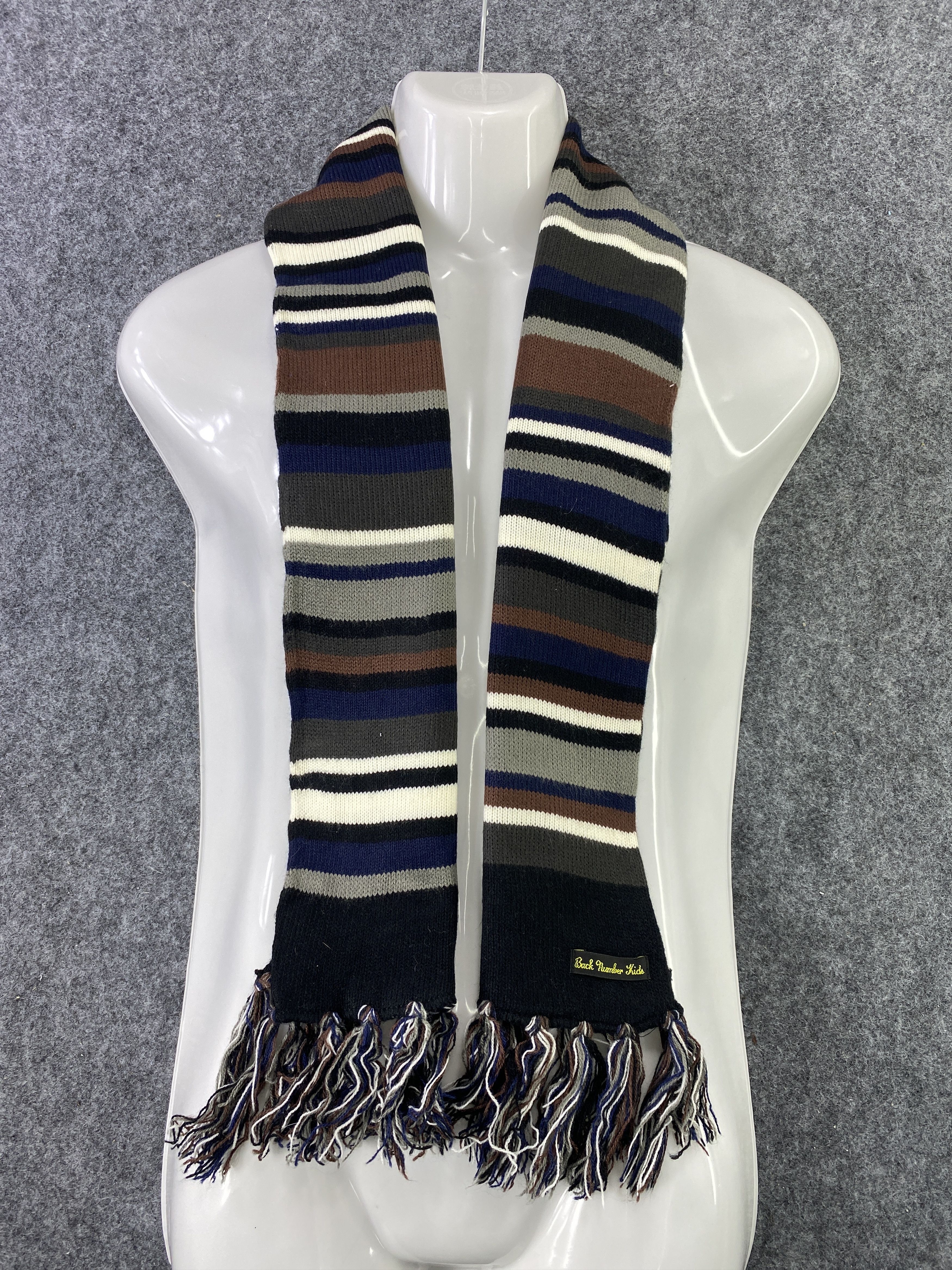 Designer BACK NUMBER KIDS Muffler / Scarf / Neckwear -T364 Size ONE SIZE - 1 Thumbnail