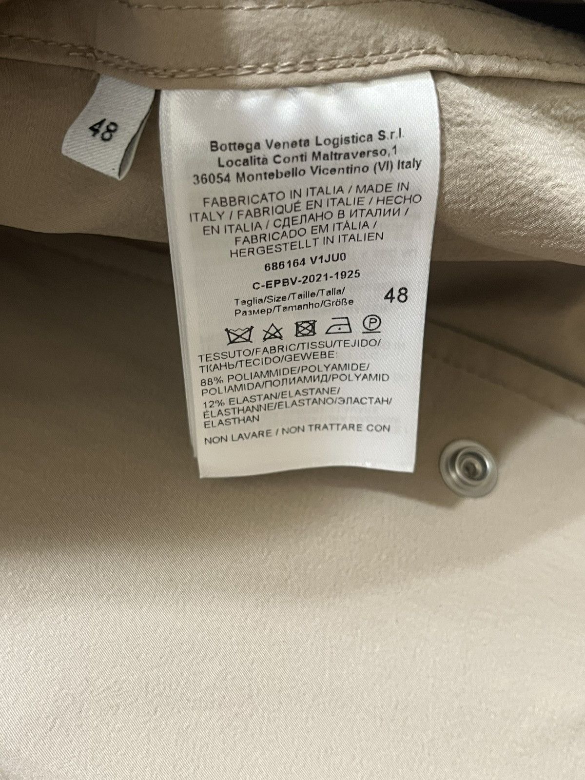 Bottega Veneta Men’s Double-Breasted Nylon Sport Coat Sz 48R EU(38R US) Size 38R - 6 Thumbnail