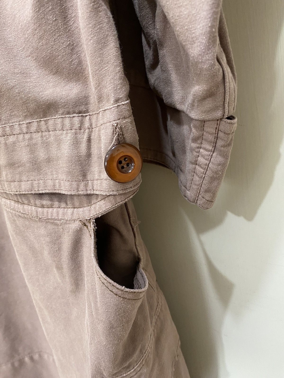 Fiorucci Rare Fiorucci Hard Trench Coat, size S, brown, used . Size US S / EU 44-46 / 1 - 15 Thumbnail