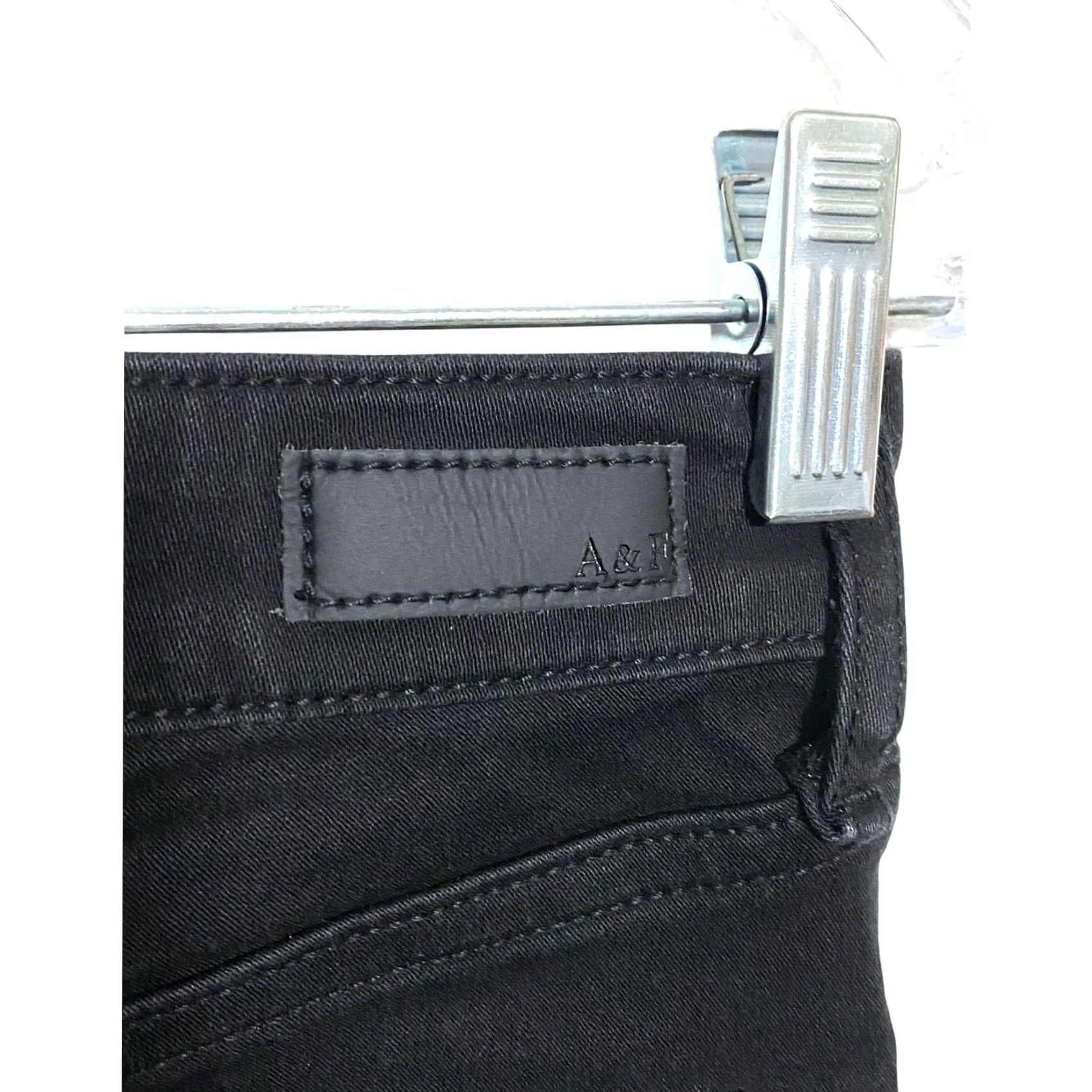 Abercrombie & Fitch Abercrombie & Fitch Black Jeans Legging Mid Rise Womens 24 00R Distressed NWT Jeans Legging 5-Pocket Design Womens Size 42" / US 20 - 6 Thumbnail