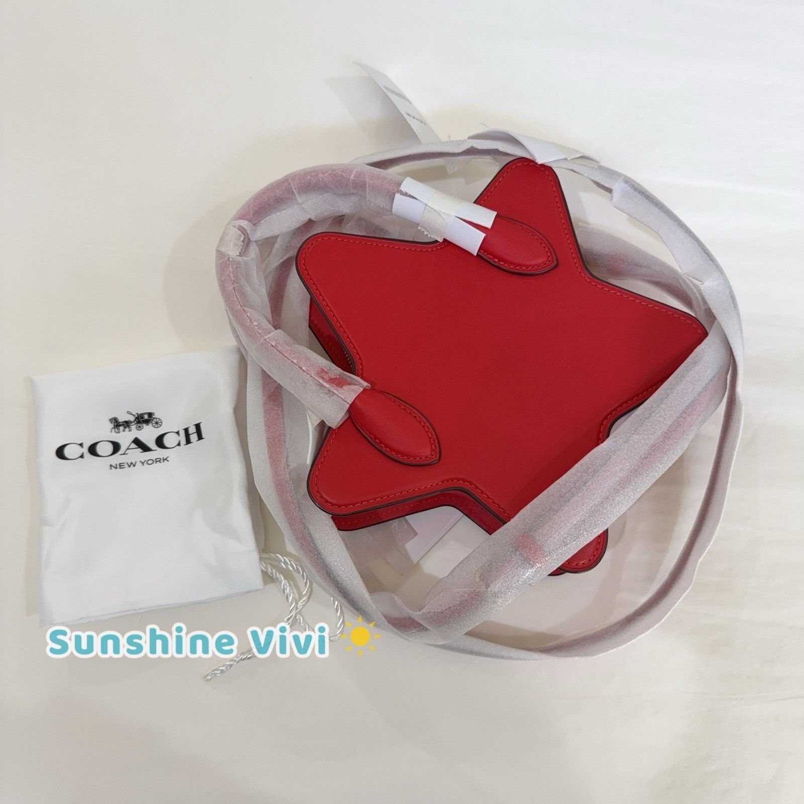 Coach NWT Coach Star Shape Bag red Glovetanned Leather CP234 Size ONE SIZE - 2 Thumbnail