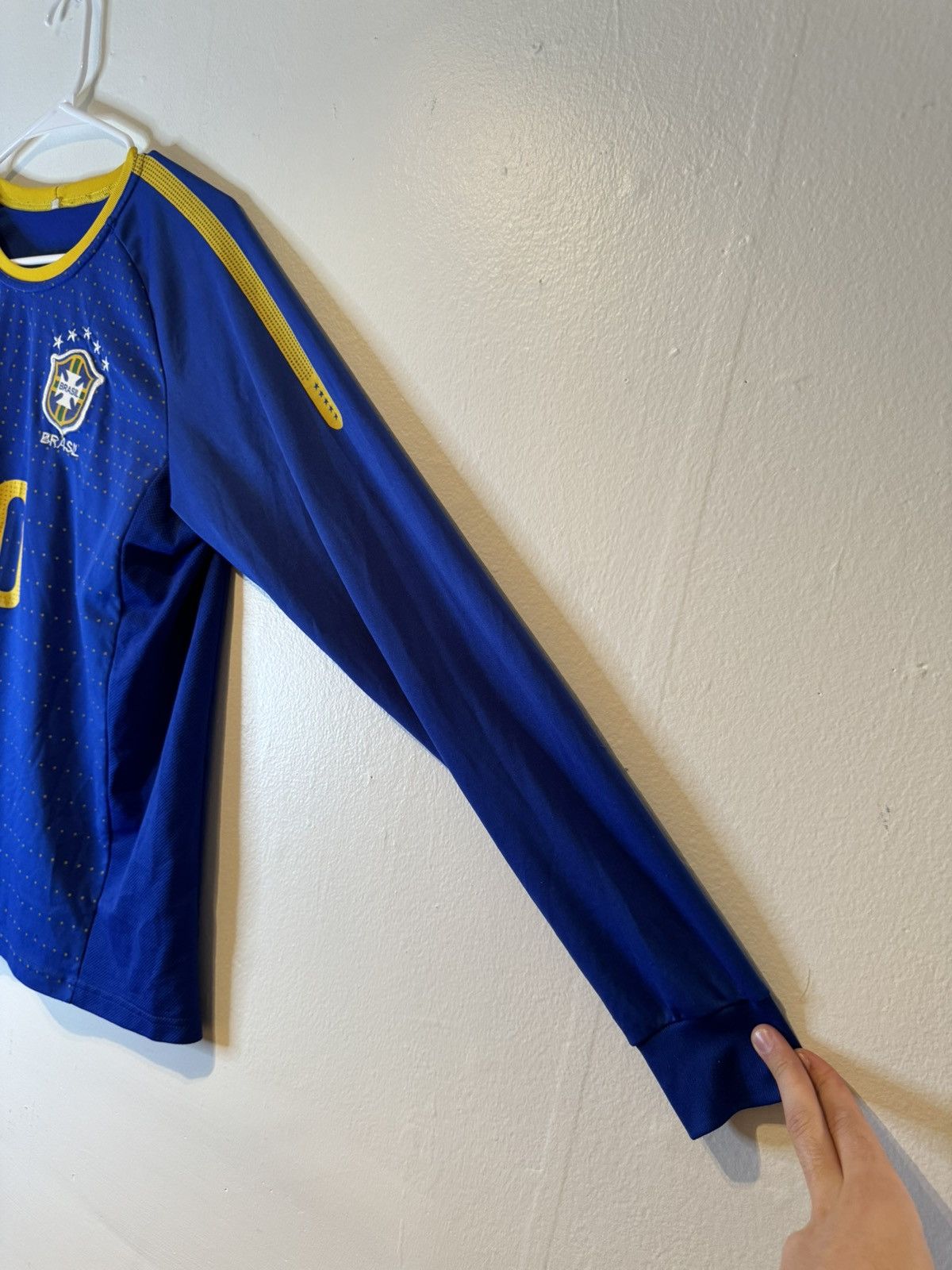 Other Brasil Men Medium Performance Soccer Jersey Long Size M Size US M / EU 48-50 / 2 - 3 Thumbnail