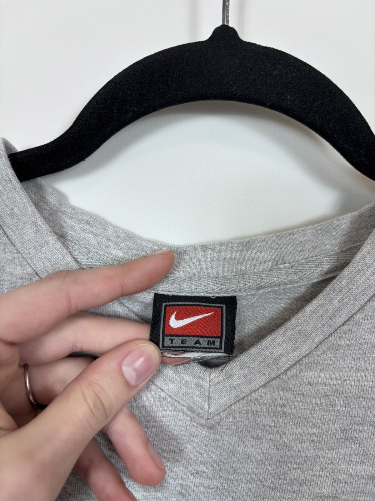 Nike Vintage Nike Team Oregon Ducks Grey Long Sleeve T-Shirt Size US S / EU 44-46 / 1 - 5 Thumbnail