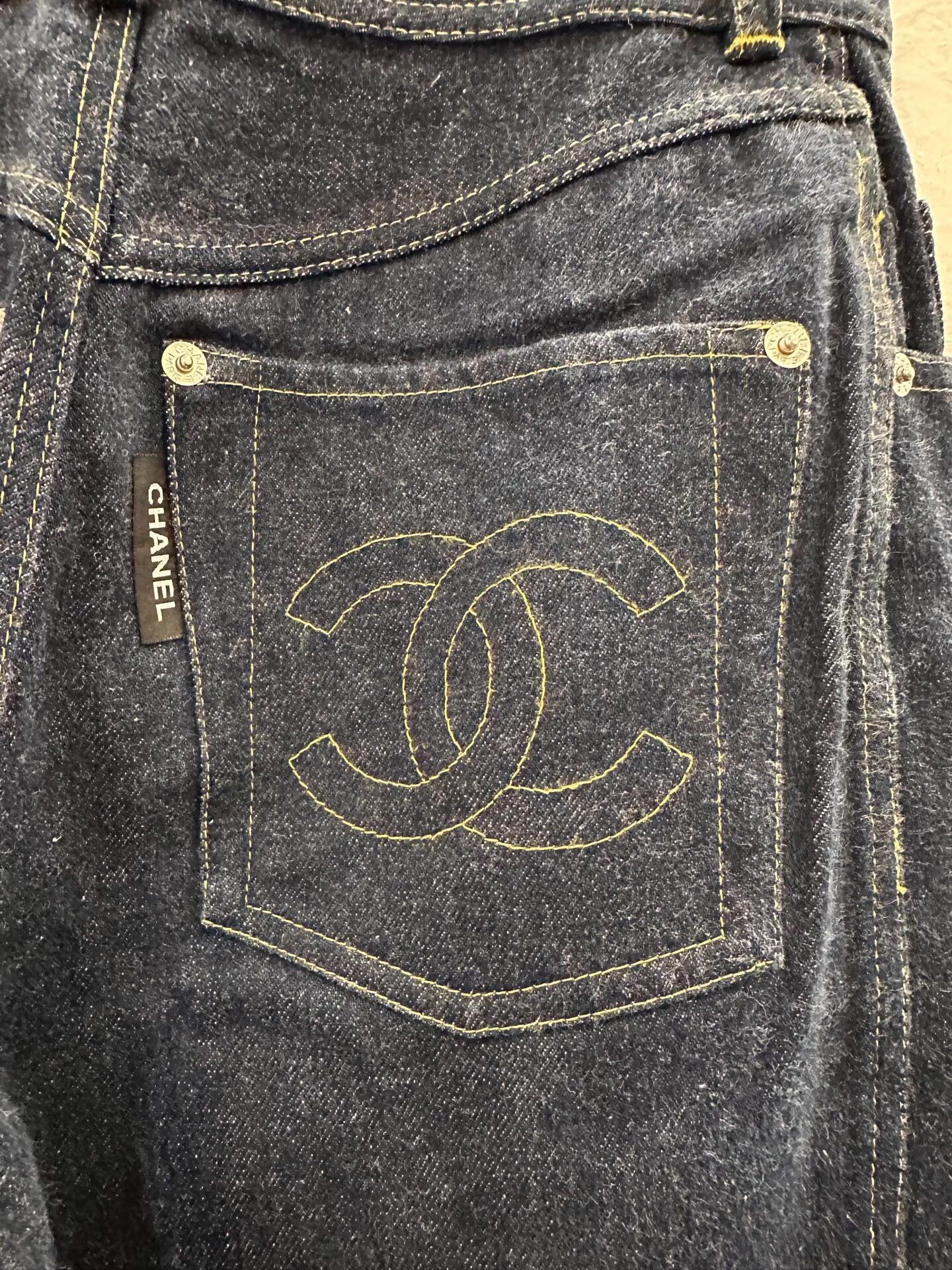 Chanel Chanel Jennie back double C logo navy blue jeans Size 27" / US 4 / IT 40 - 5 Thumbnail