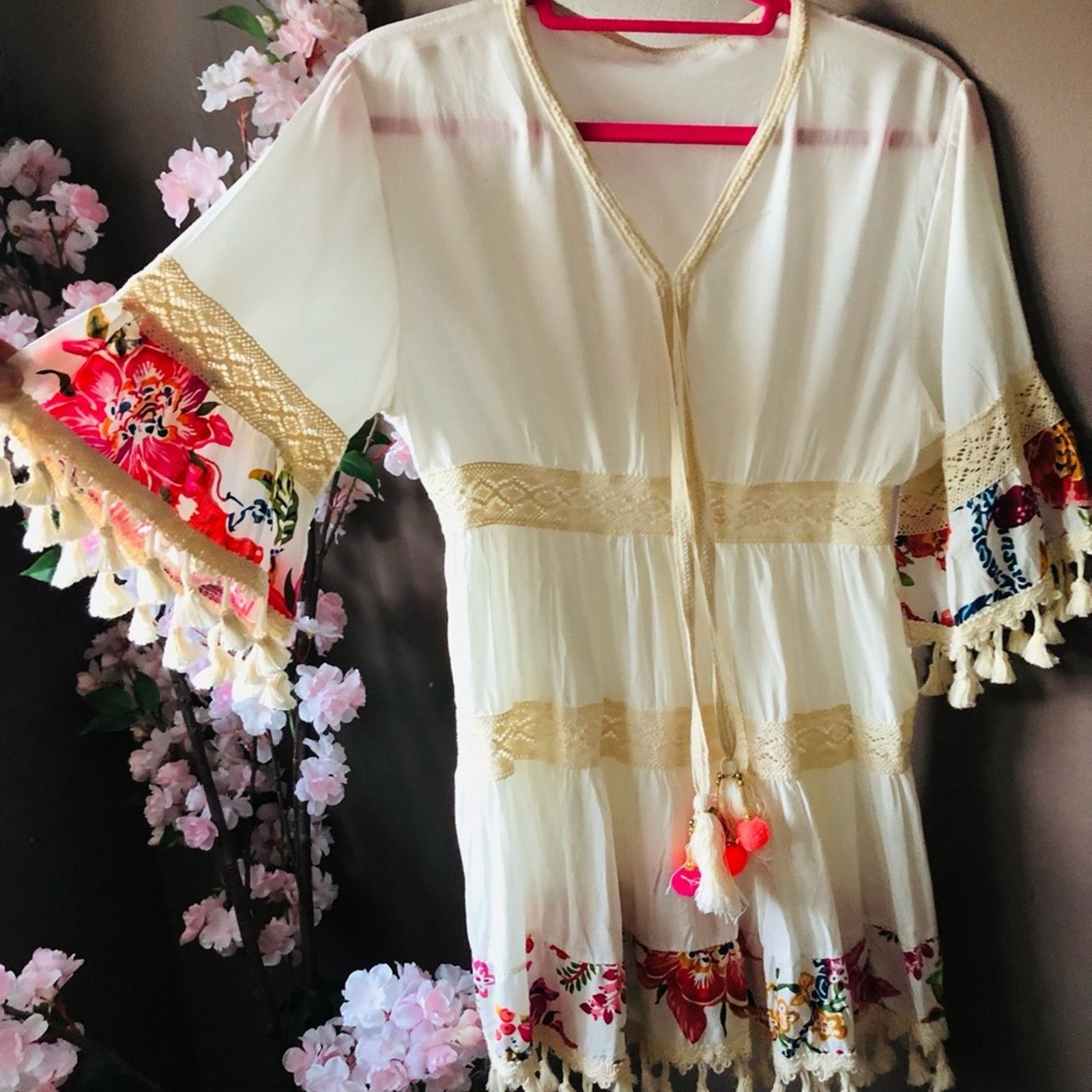 Other Dress beach vacation floral with Pom pom trim. Size S / US 4 / IT 40 - 6 Thumbnail