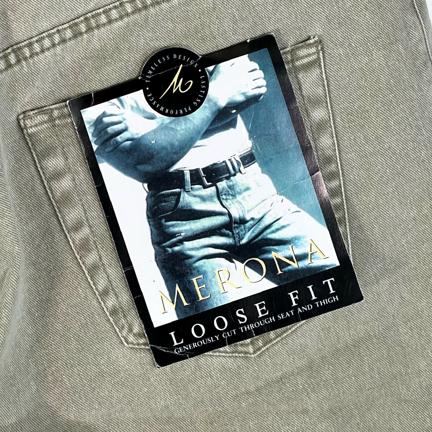 Merona Merona Men Bermuda Shorts Flat Front Cotton 40 Beige Loose Fit Casual - 11Inseam Size 40 Men’s Shorts Size US 40 / EU 56 - 4 Thumbnail