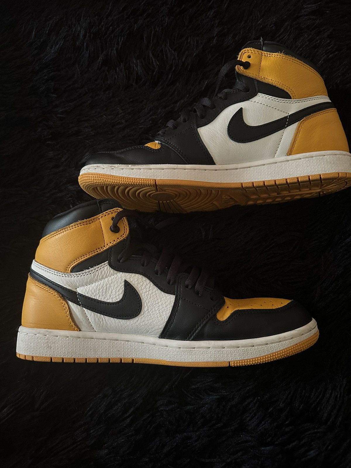Jordan Brand Jordan 1 Retro High OG Size US 9.5 / EU 42-43 - 2 Thumbnail