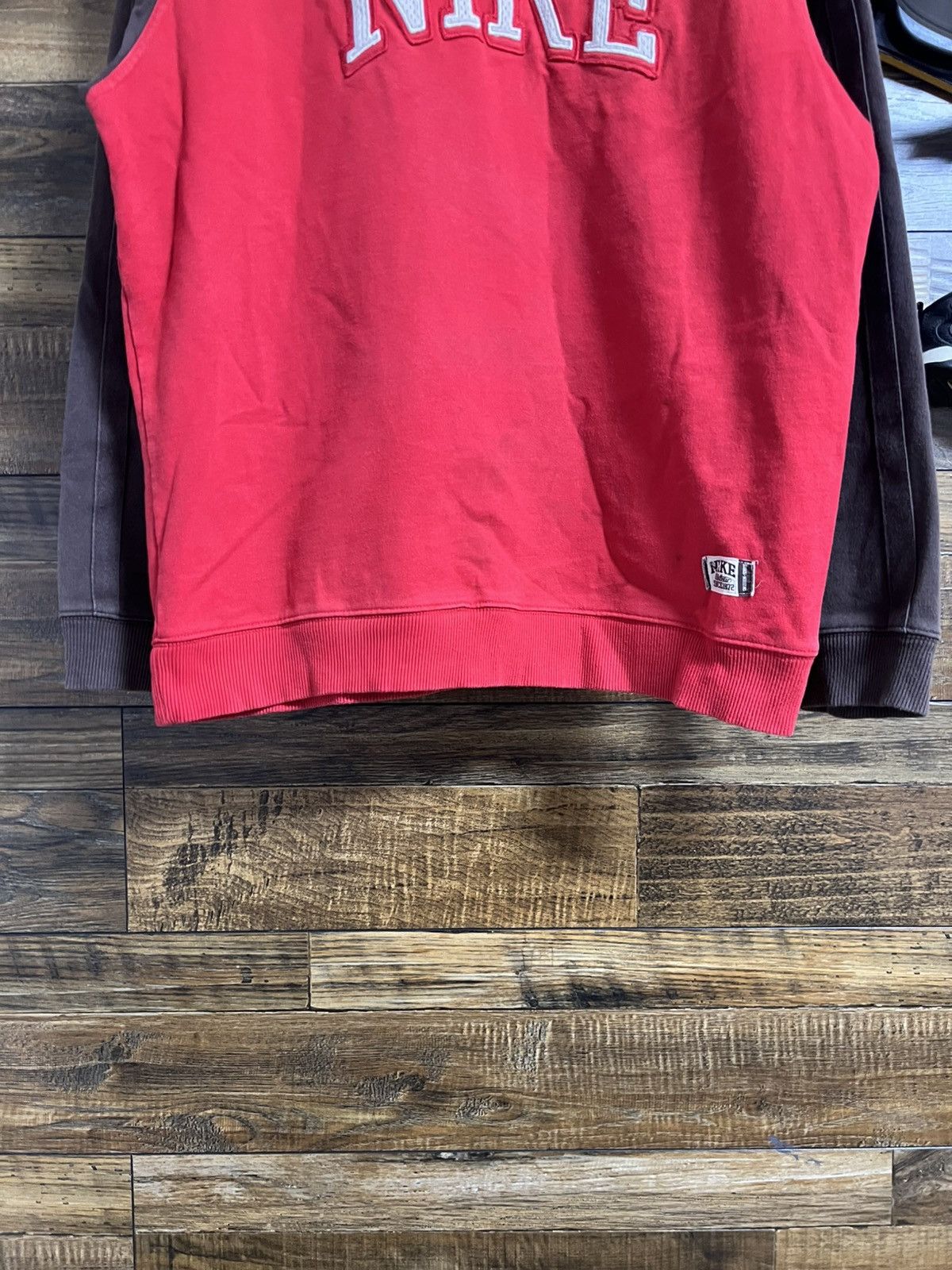 Vintage NIKE Y2K Vintage Drill Big Logo Crewneck Sweatshirt Size US L / EU 52-54 / 3 - 3 Thumbnail