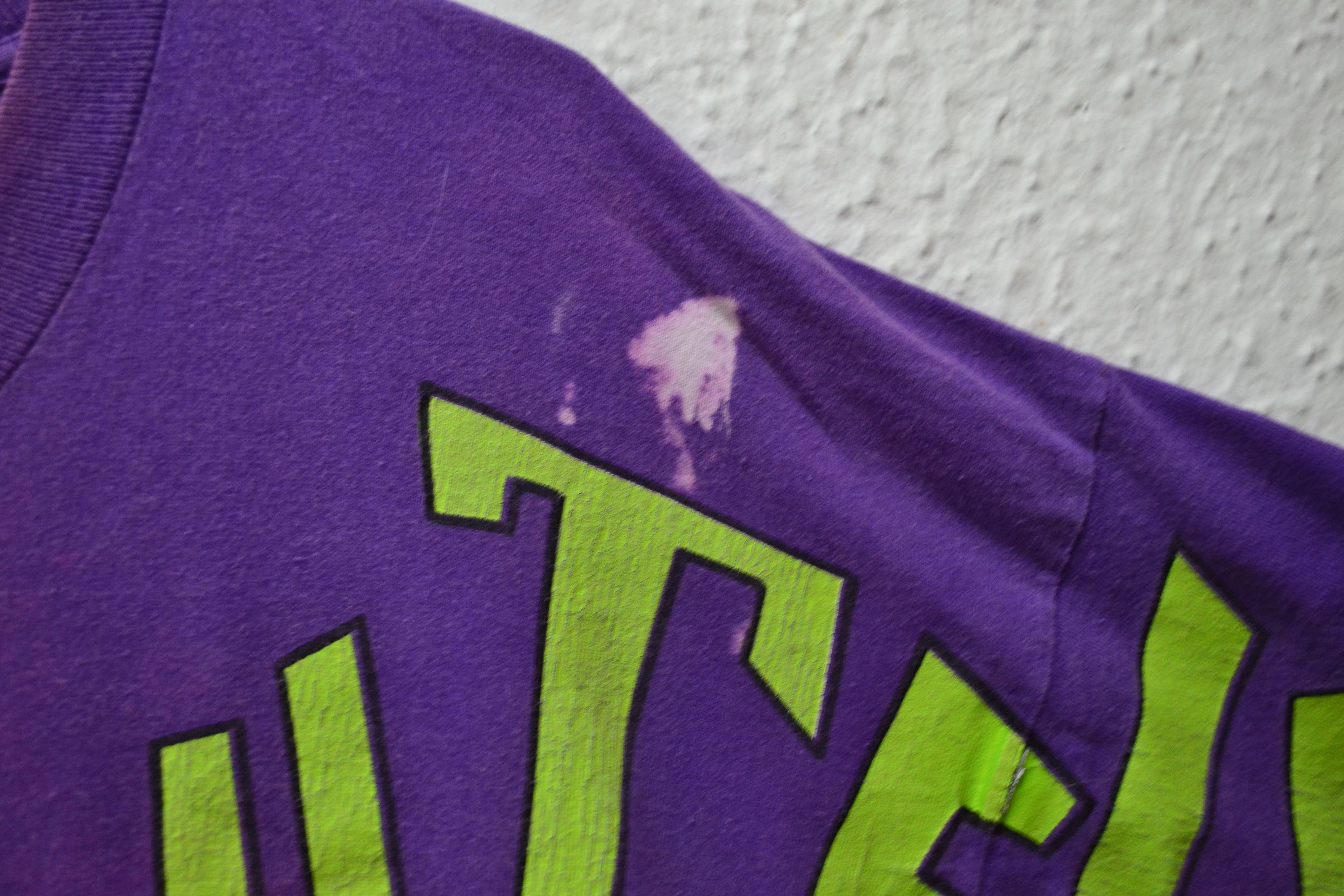 Other VINTAGE TAZ 1996 TEE Size US XL / EU 56 / 4 - 3 Thumbnail
