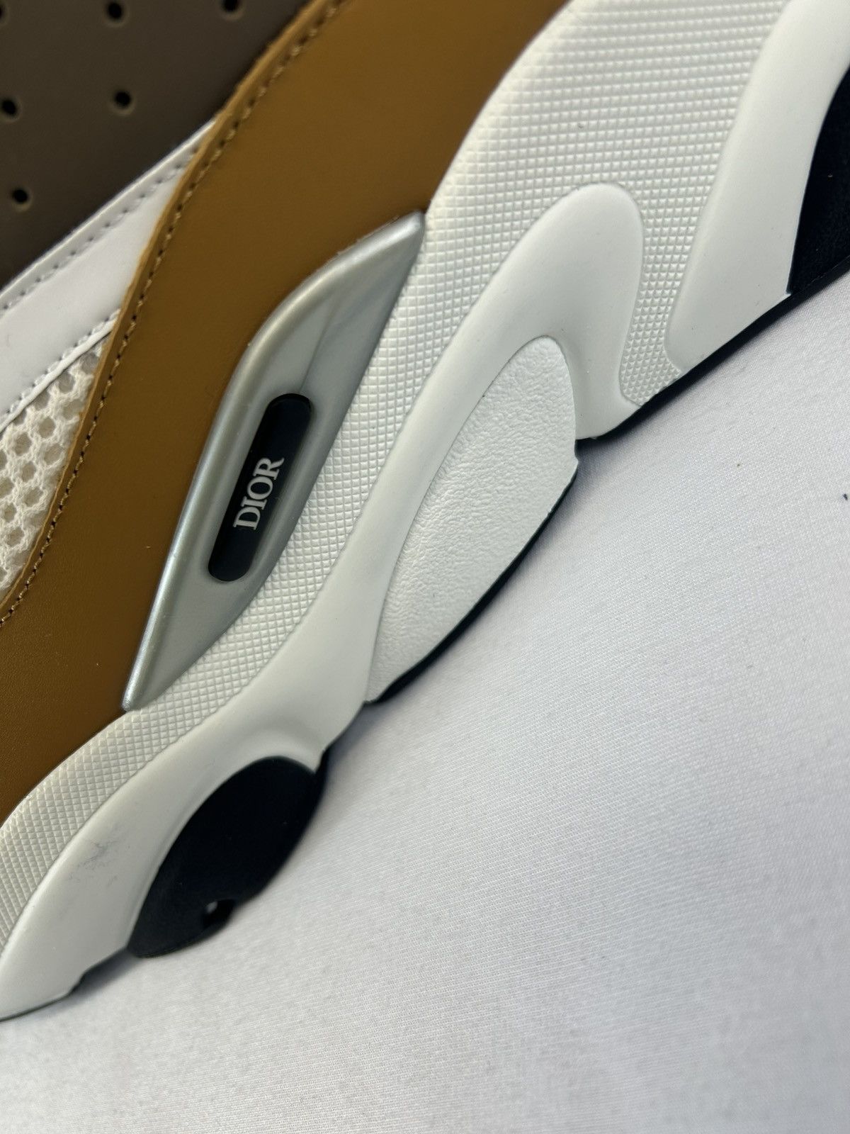 Dior Dior B22 Size US 15 / EU 48 - 2 Thumbnail