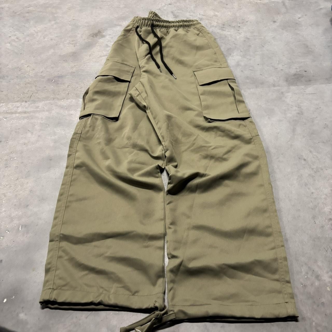 Japanese Brand × Vintage Crazy Vintage Y2K/2000s Streetwear Khaki Cargo Pants w/ Adjustable Waist! Size US 32 / EU 48 - 3 Thumbnail