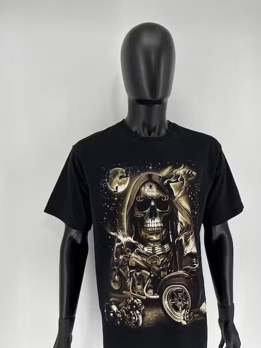 Vintage Skulls T-shirt vintage rock metal size L black reverse logo Size US L / EU 52-54 / 3 - 1 Thumbnail