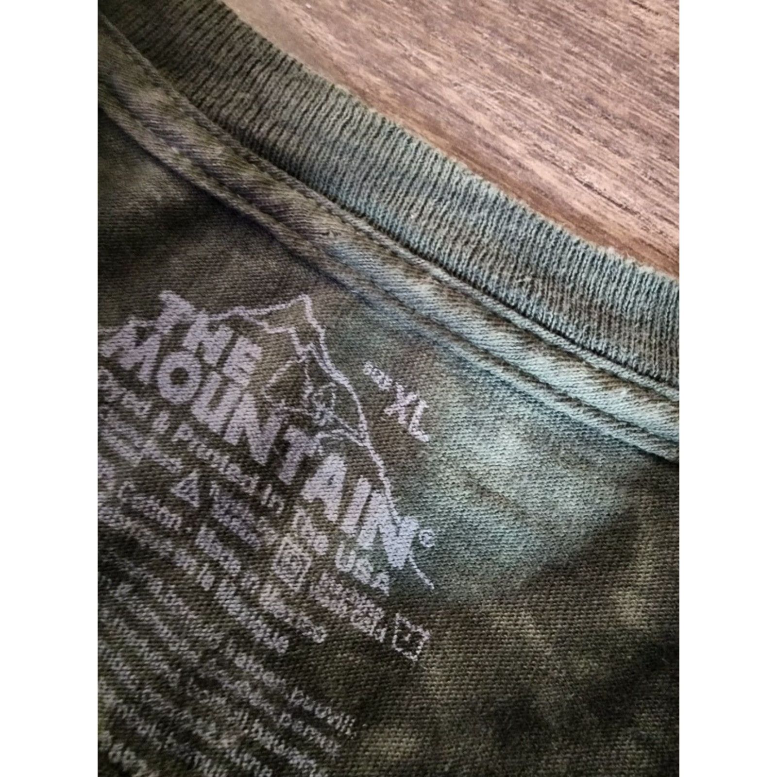 The Mountain The Mountain UNO One Eyed Cougar Naples Zoo Tie Dye Short Sleeve Mens XL Green T Shirt Size US XL / EU 56 / 4 - 5 Thumbnail
