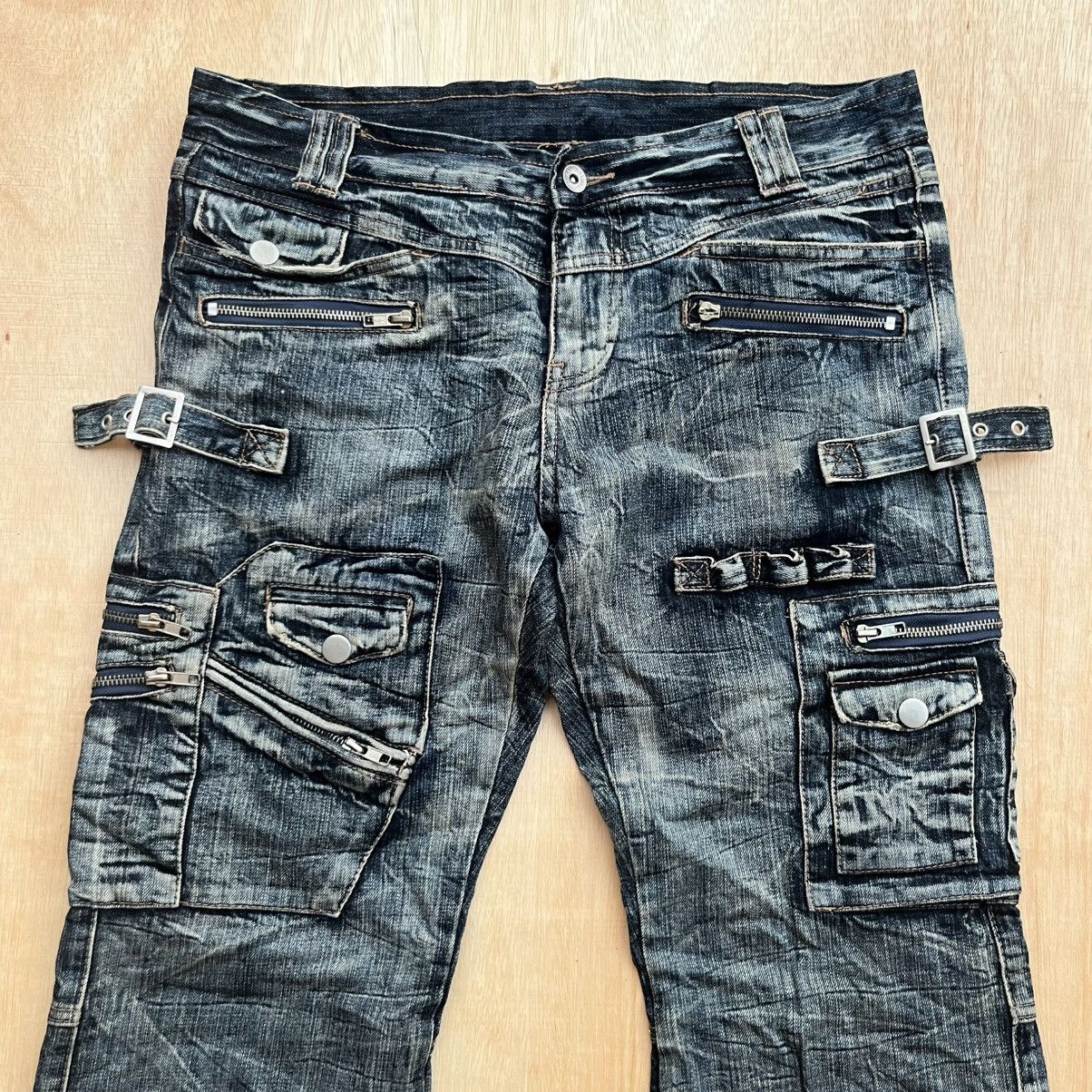 semanticdesign SEMANTIC DESIGN DENIM CARGO DISTREESED FLARED JAPANESE BRAND Size US 34 / EU 50 - 2 Thumbnail