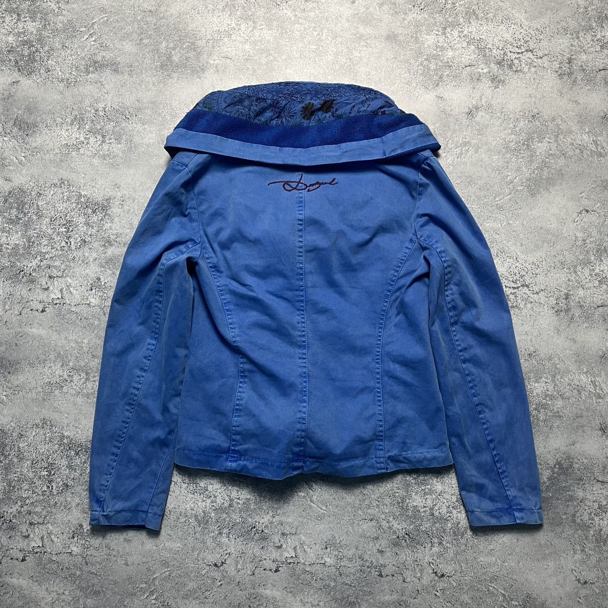 Desigual × Japanese Brand × Vintage Desigual Cropped Art Blue Jacket Avant-Garde Luxury Size M / US 6-8 / IT 42-44 - 10 Thumbnail