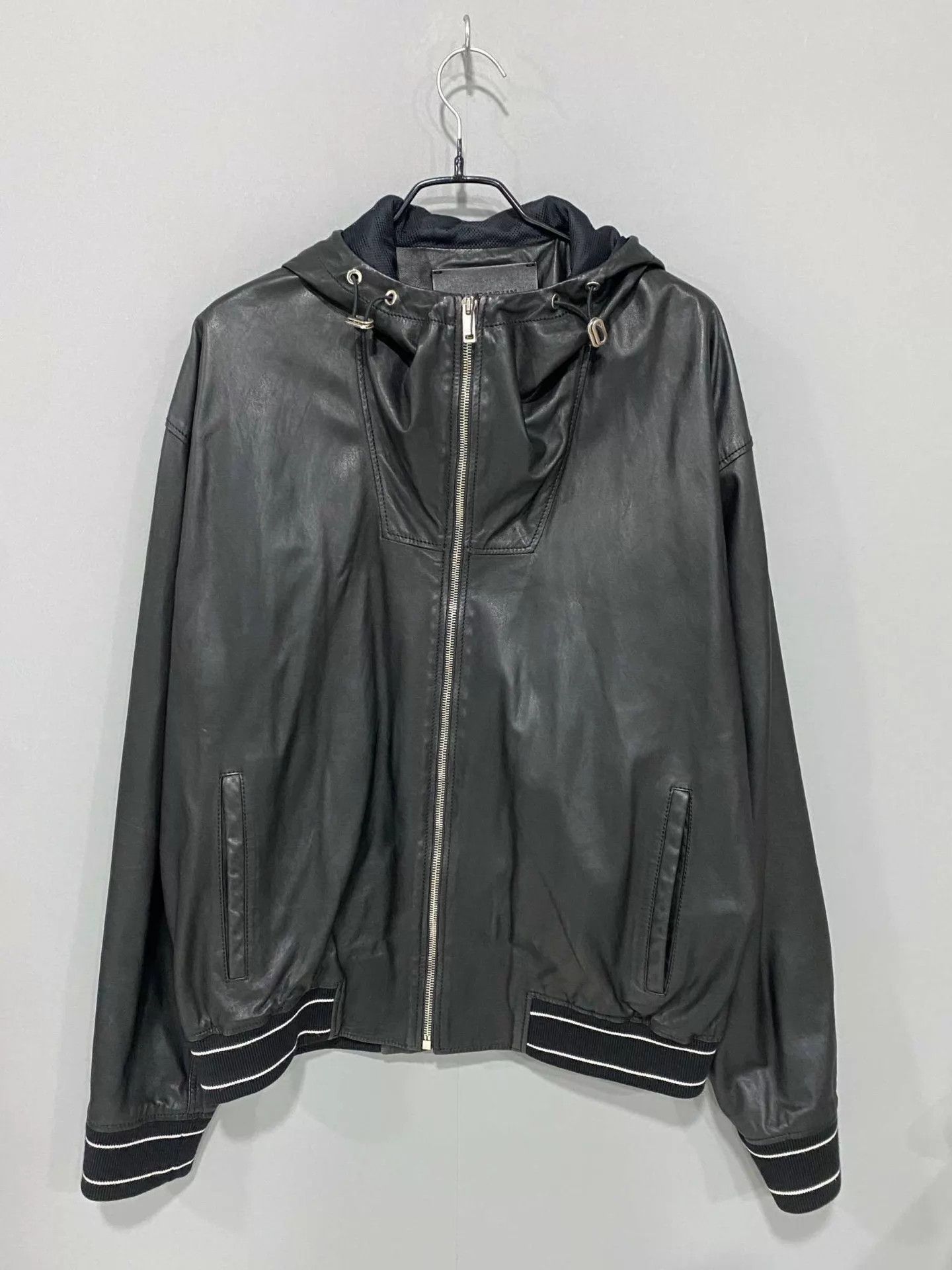 Givenchy GIVENCHY New Luxury Lambskin Leather Badge Jacket 52 Size US L / EU 52-54 / 3 - 1 Thumbnail