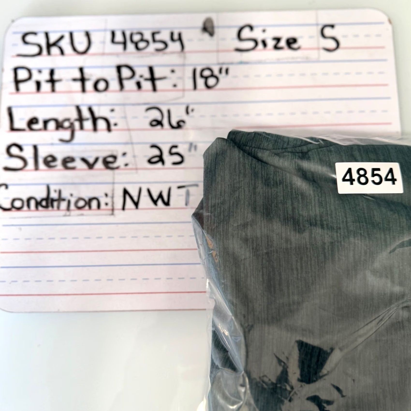 Vintage Mens Small Tech Crew Long Sleeve Ivy Green Zip Pocket Performance Goprcore NWT Size US S / EU 44-46 / 1 - 8 Thumbnail
