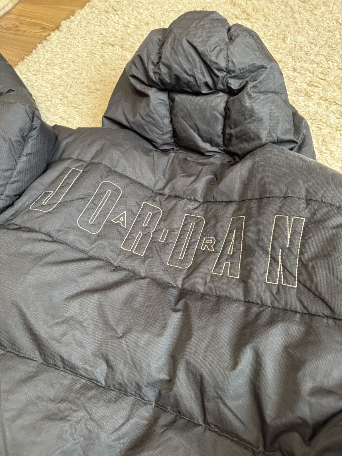 Nike Nike Air Jordan Puffer Jacket Y2K Vintage 2000s Size US L / EU 52-54 / 3 - 6 Thumbnail